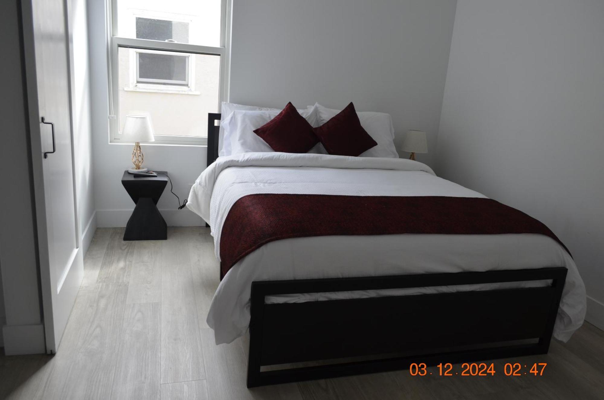 Dimond Abode Vacation Home #1 Oakland Dimond District 객실 사진